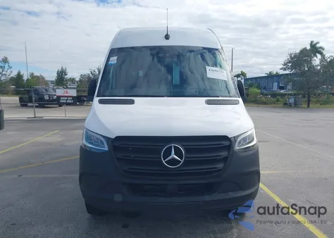 2021 Mercedes-Benz Sprinter 2500 High Roof I4 Diesel z USA, uszkodzony, nr VIN W1Y4DCHY7MT049570
